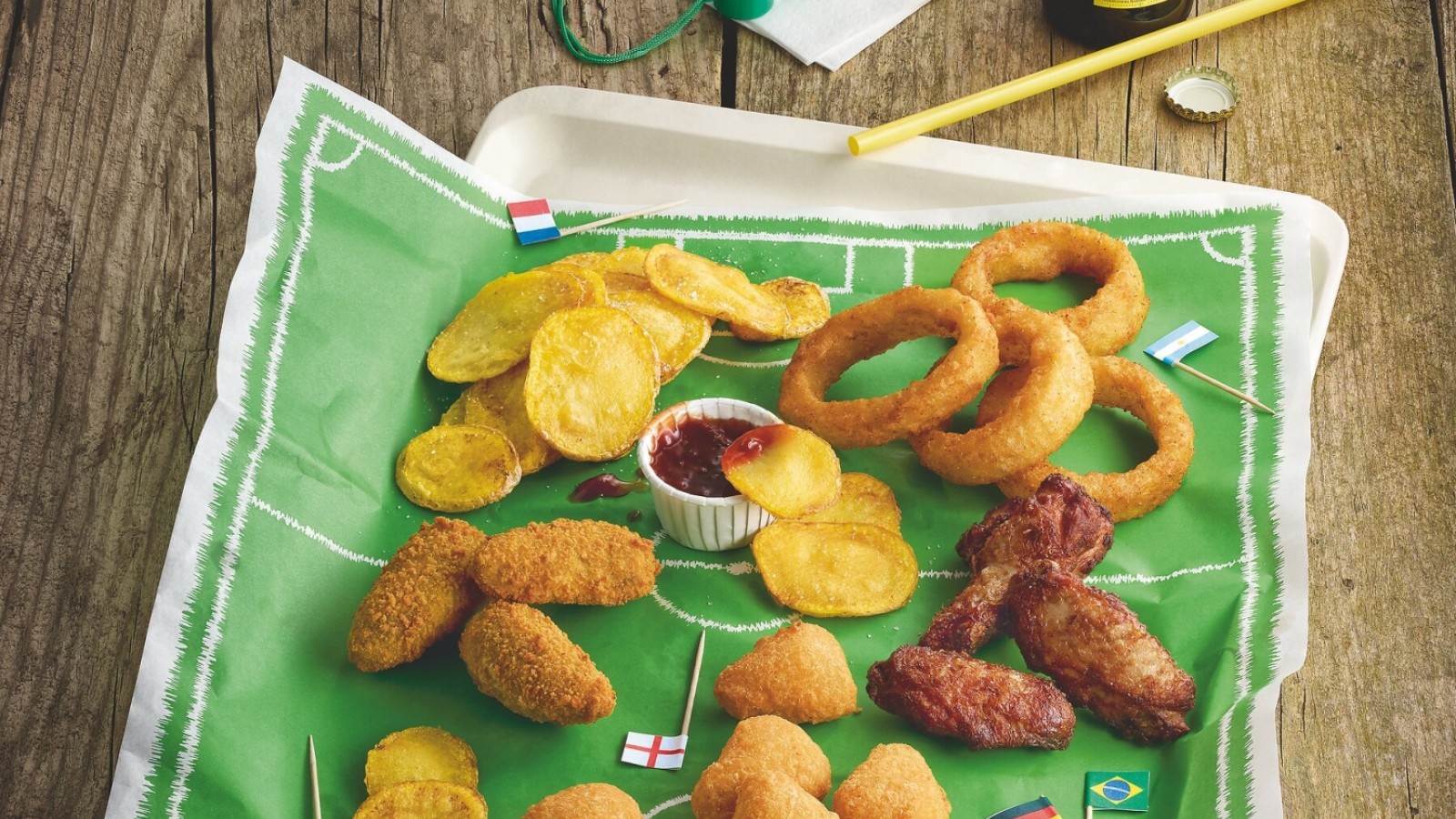 e3_chili_cheese_nuggets_fussball-1800