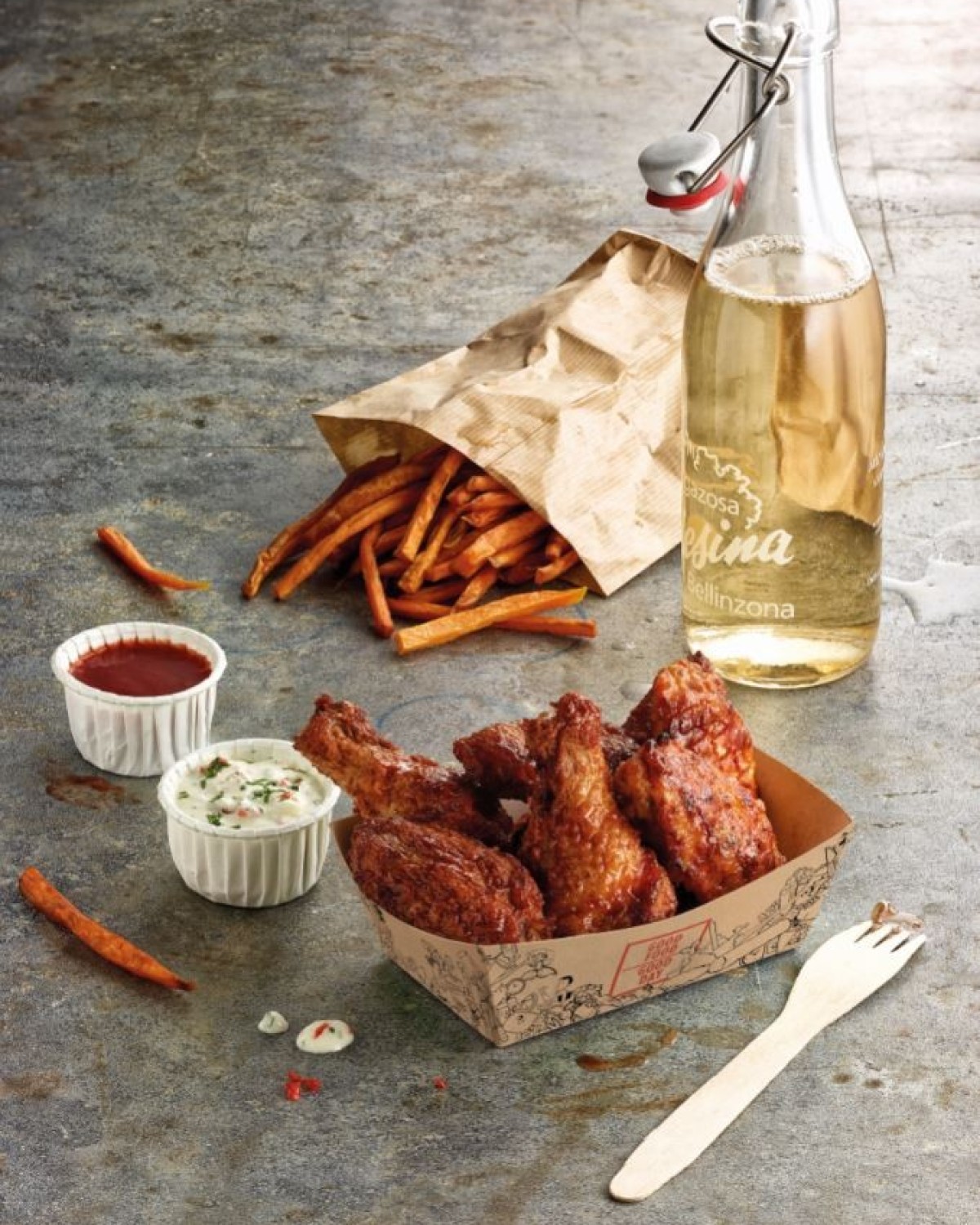 buffalo-chikn-wings-1408x