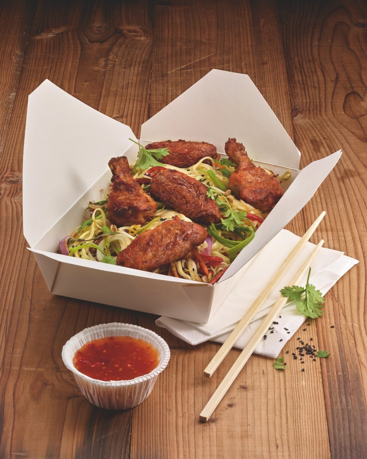 buffalo-chikn-wings-extra-hot_rezept_asia-salat_72dpi-1408x-1408x