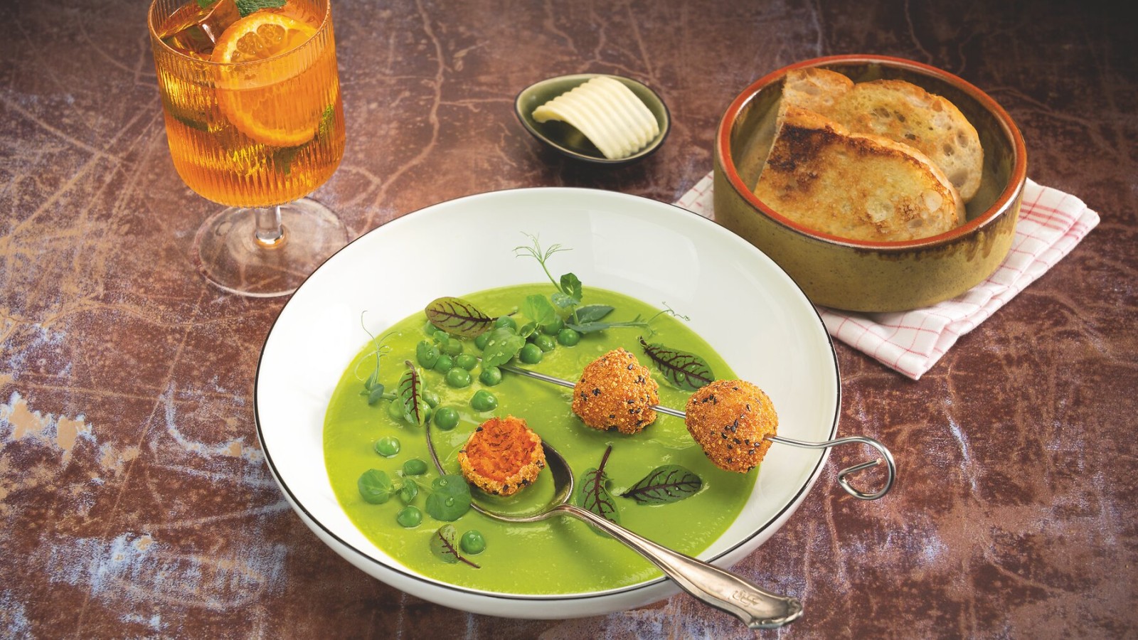 e3_funky_falafel_harissa_grilled_pepper-1800