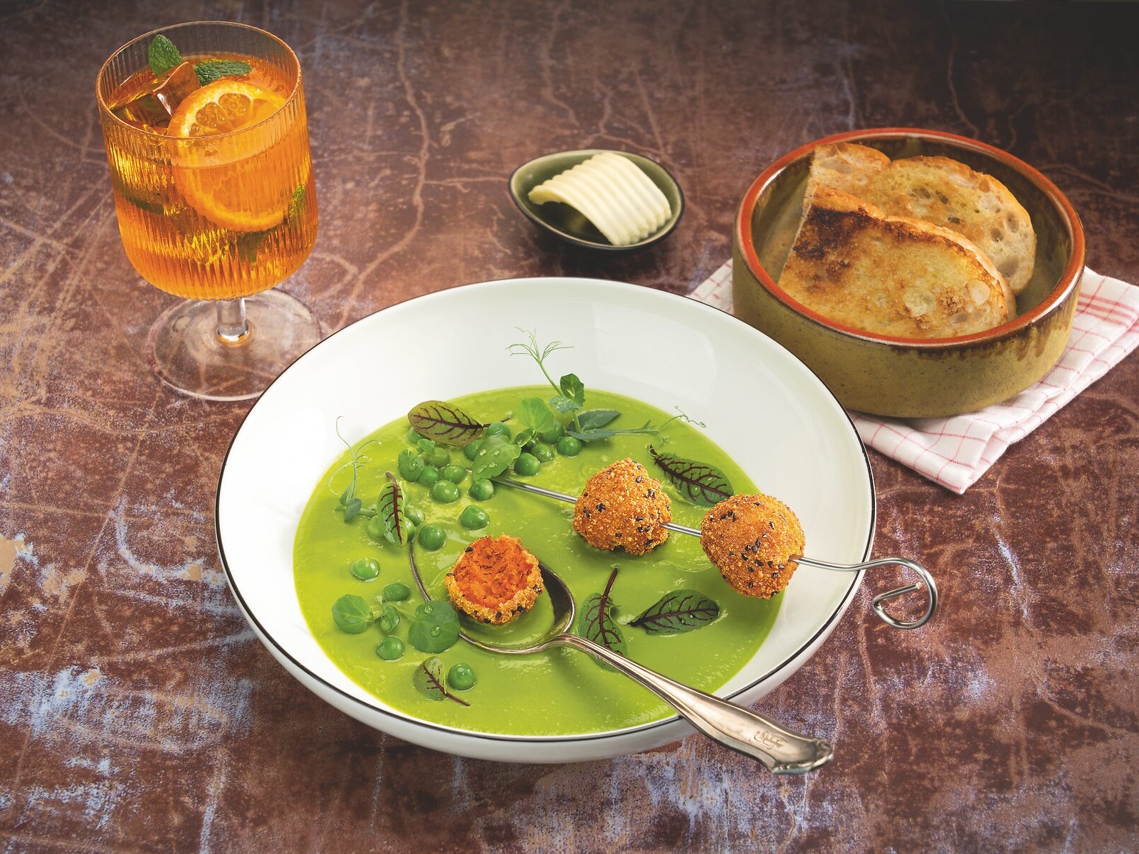 e3_funky_falafel_harissa_grilled_pepper-1800