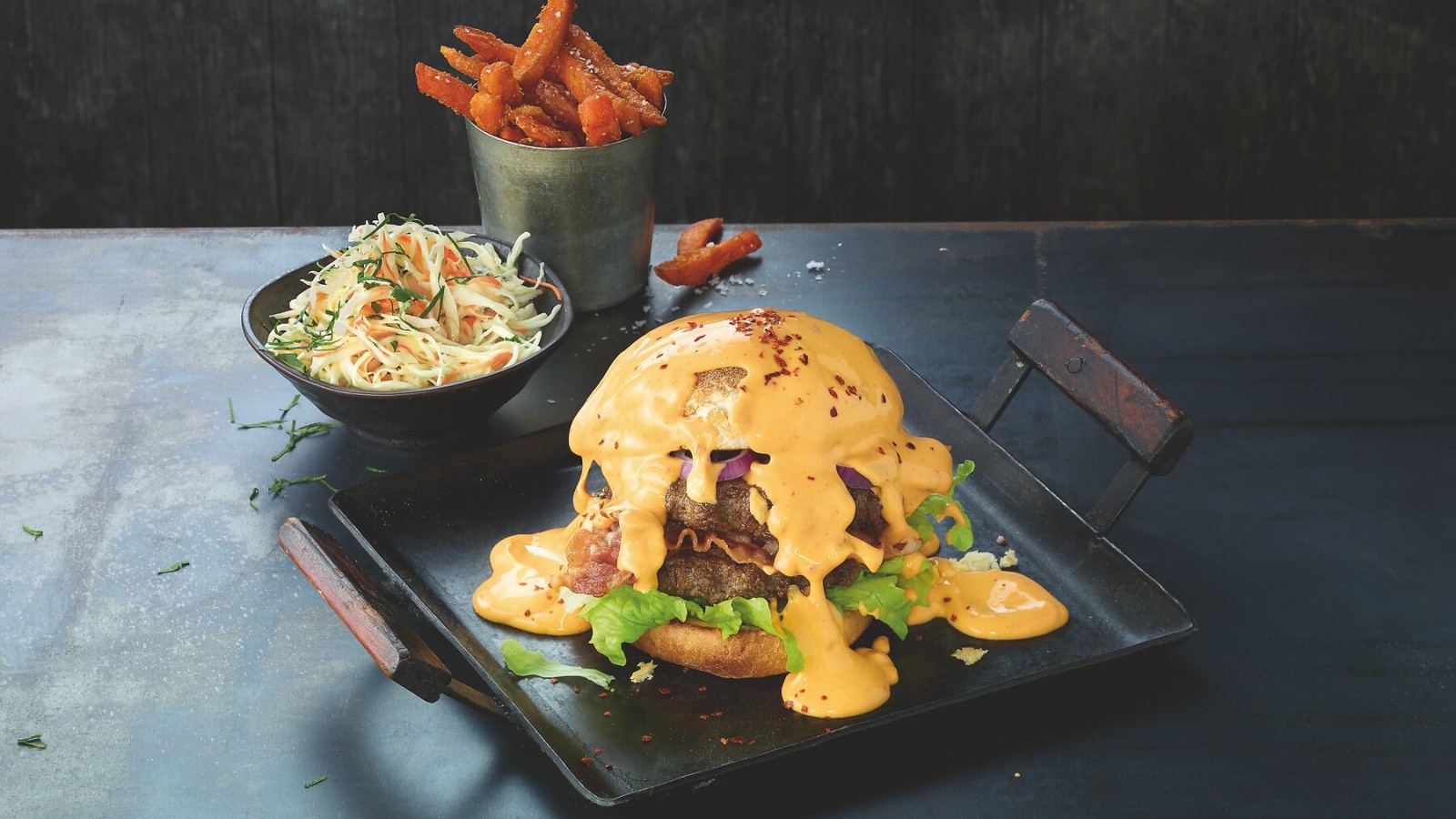 zp_homestyle_burger_rezept_krautsalat_suesskartoffelpommes_kaese