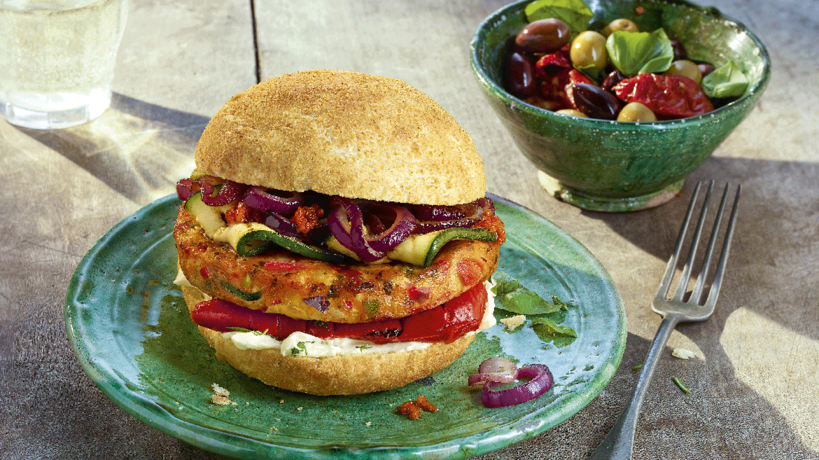 mediterranean-veggie-burger_72dpi_rezept