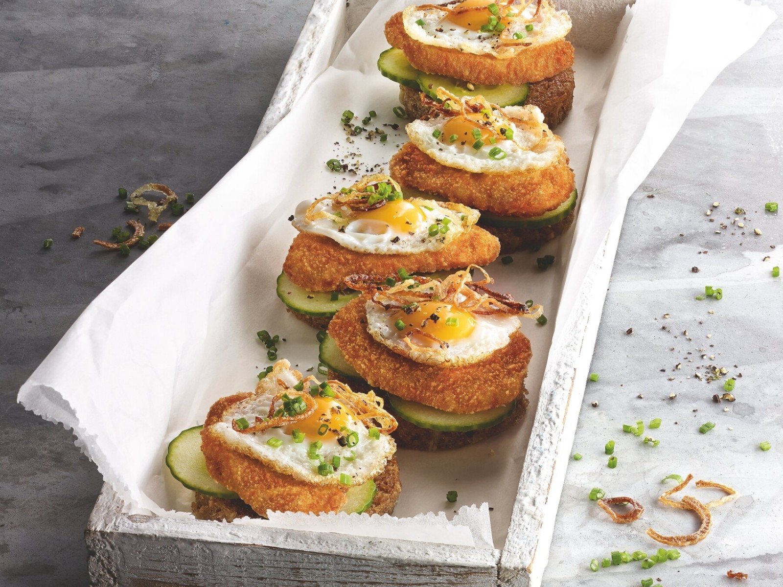 MEAT SELECTION Mini Schnitzel Chikn_Rezept_Wachtelei_72dpi