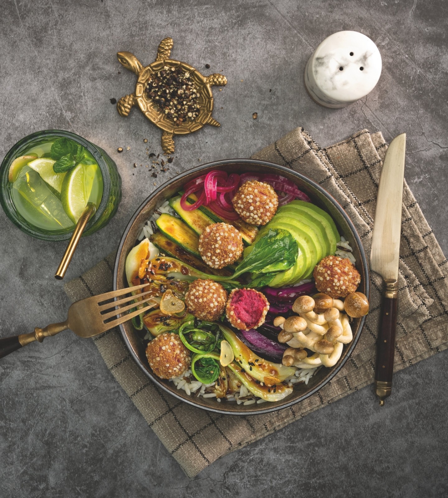 e3_funky_falafel_ginger_beetroot