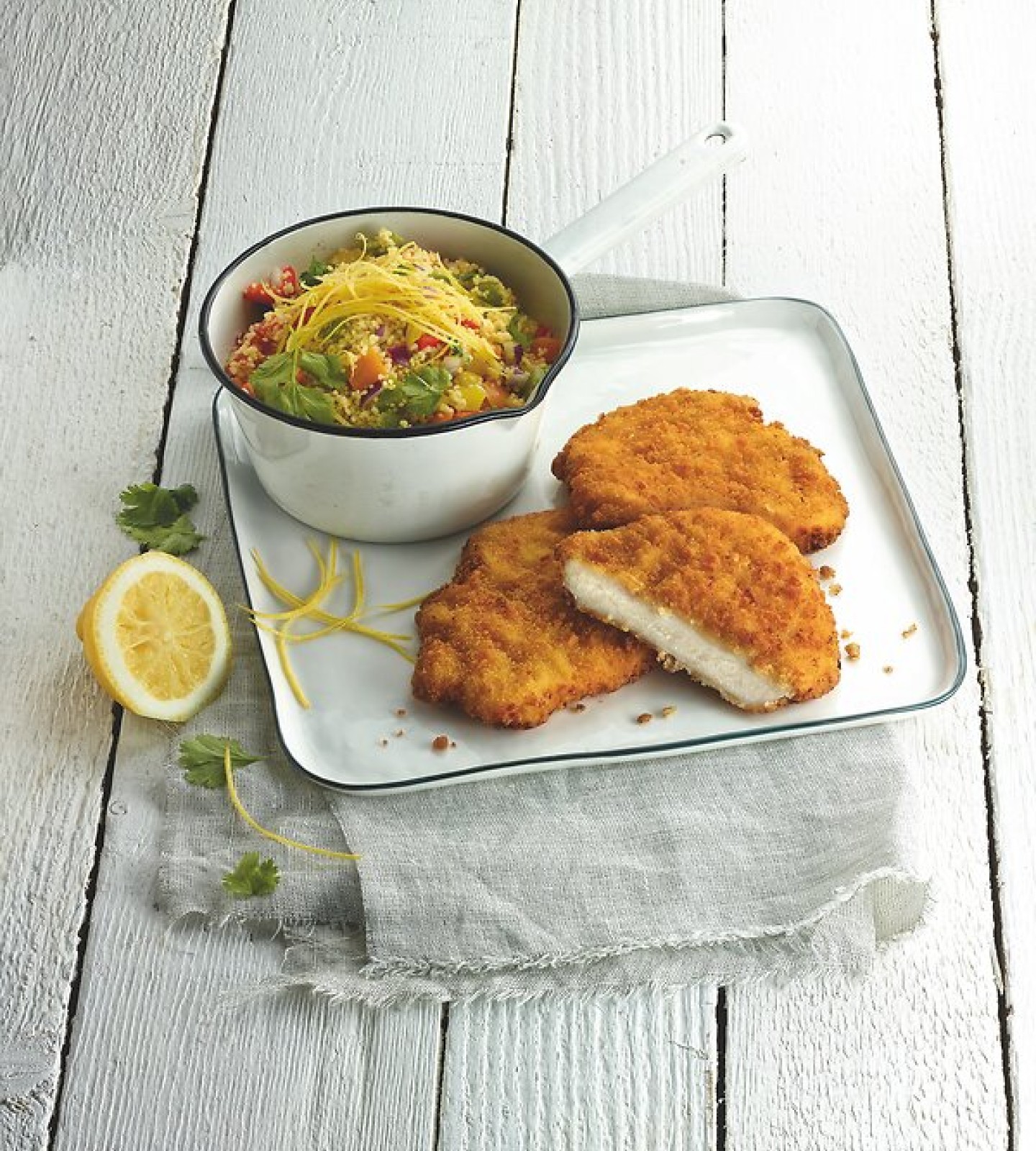 e3_meat_selection_knusper_schnitzel_chikn_couscous